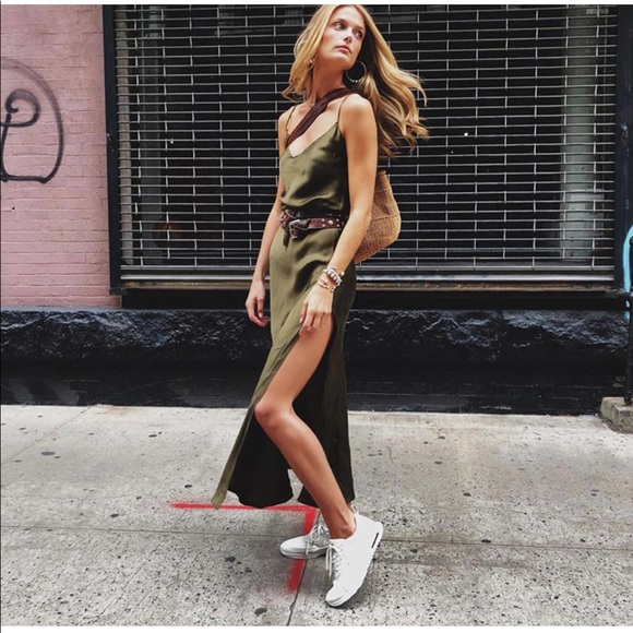 Mia Maxi Dress in Army Green - Picture 5 of 8